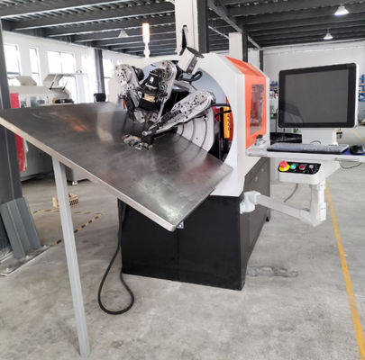 0.3 - 2.5mm ワイヤー形成多機能 CNC ばね機械サーボ
