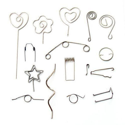 タワーの定形圧縮ばねのための機械を形作るCNCのばねを回すVesatile