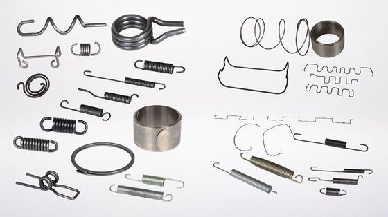 工場直行 CNC コンピュータ スプリング マシン 0.2-2.3MM SS 自動工業用 スプリング 形成 マシン モーター コア コンポーネント