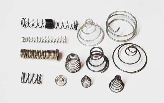 高精度0.2-1.2mmコンピュータ圧縮スプリングマシン工業用アプリケーション自動モーター直接メーカーサプライヤー