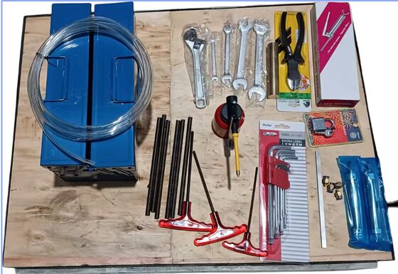 高精度0.2-1.2mmコンピュータ圧縮スプリングマシン工業用アプリケーション自動モーター直接メーカーサプライヤー