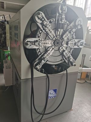 ロックフリーカムレス 12軸CNCスプリングフォーミングマシン ワイヤーロータリー